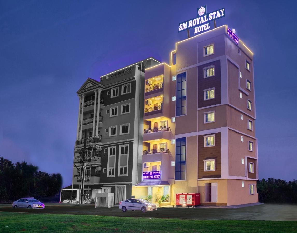 Sm Royal Stay Hotel - Near Bangalore International Airport Devanahalli Εξωτερικό φωτογραφία