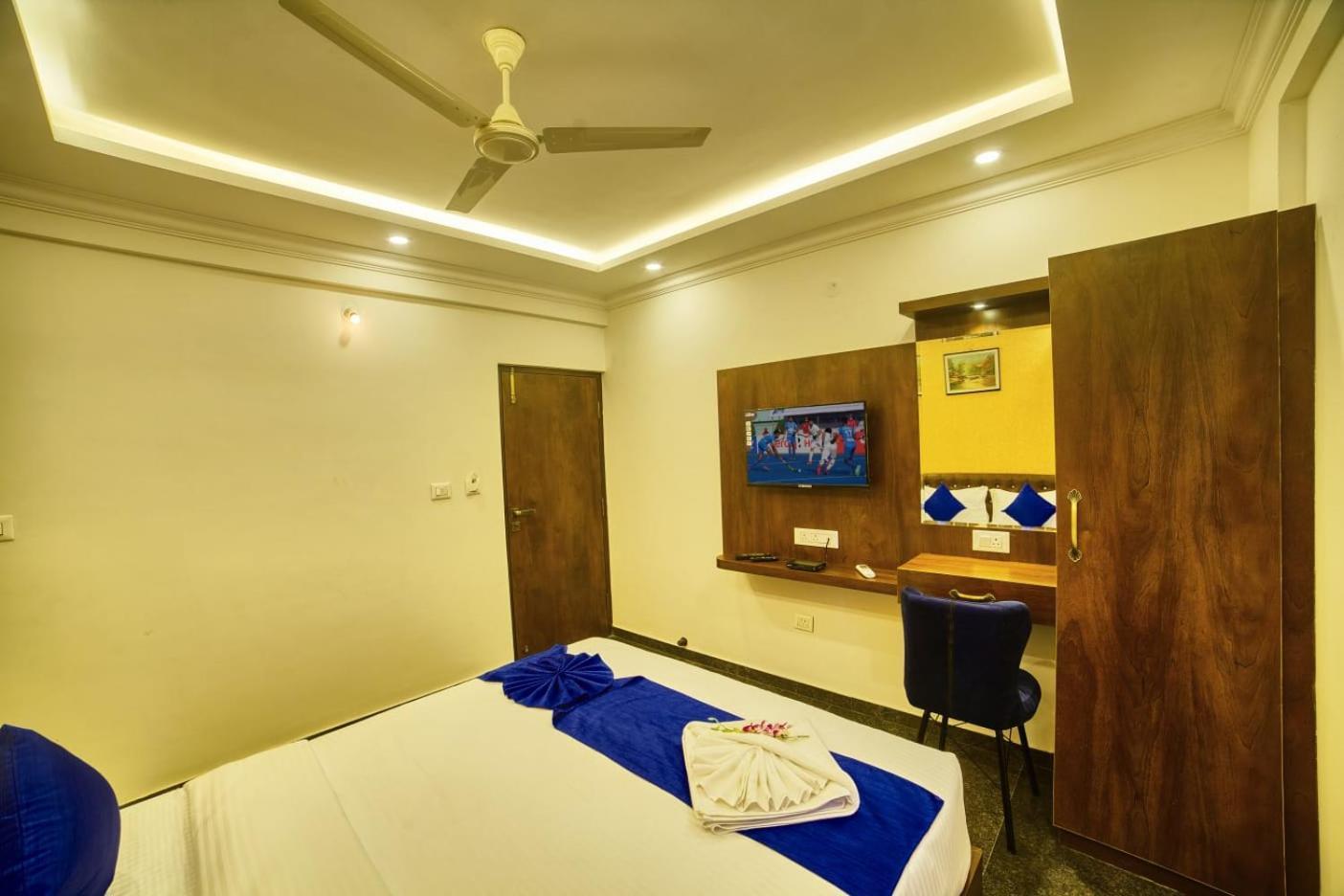 Sm Royal Stay Hotel - Near Bangalore International Airport Devanahalli Εξωτερικό φωτογραφία