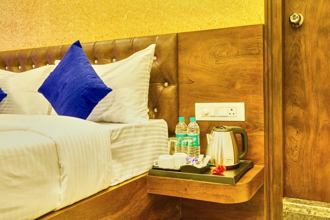 Sm Royal Stay Hotel - Near Bangalore International Airport Devanahalli Εξωτερικό φωτογραφία